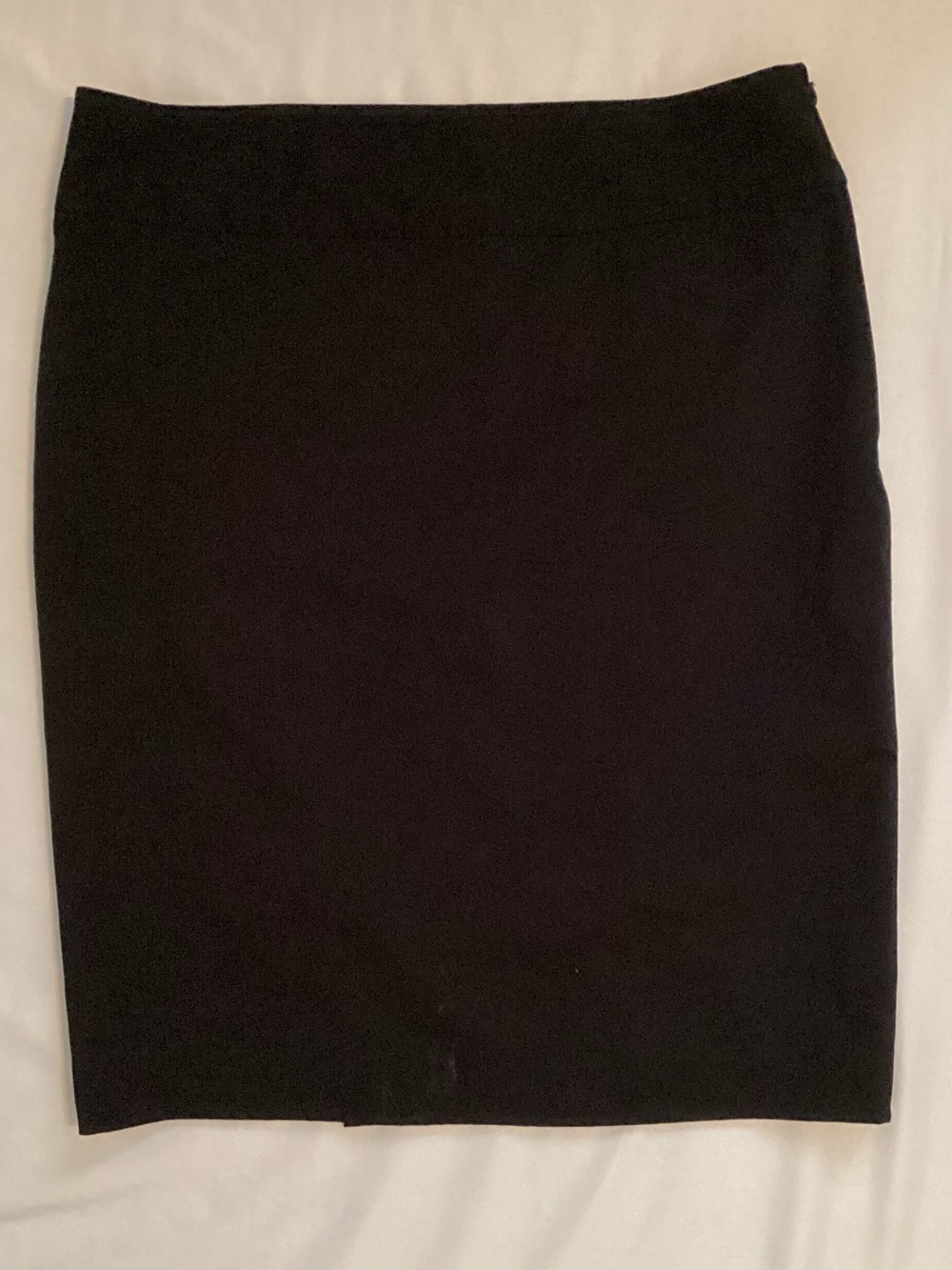 Liz Claiborne Ladies Side Zip Black Skirt Size 10